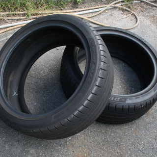 送料無料 225/40R19 ブリヂストン ランフラットタイヤ 中古2本セット 送料無料 225/40R19 ブリヂストン ランフラットタイヤ 中古2本