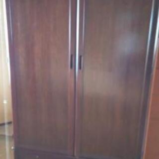 スーツタンス入れその他も長さ180❌横100色茶少し傷あり