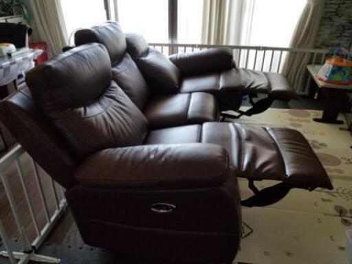 値下げ‼️】定価20万以上❗ リクライニングソファー❗