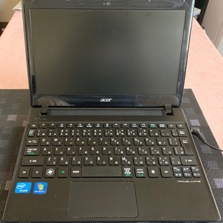 ノートパソコン　Acer TravelMate B113E-N8...