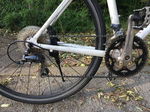 クロスバイク MOMENTUM Z-5AIR ホワイト 480mm ☆イオンバイク