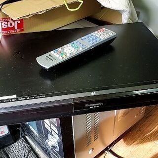 パナソニック46型プラズマ液晶テレビ。レコーダーつき。