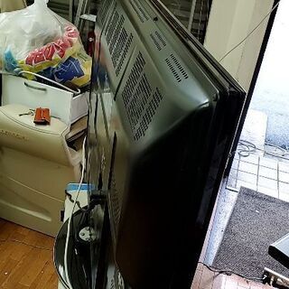 パナソニック46型プラズマ液晶テレビ。レコーダーつき。