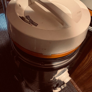 スイデン集塵機。定価15万です。