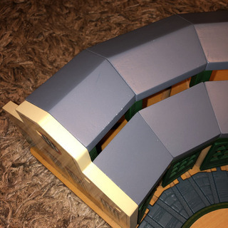 値下げ！きかんしゃトーマス 木製レールシリーズ ティドマス機関庫