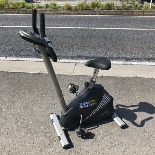 サイクリングマシーン フィットネスバイク ダイエット