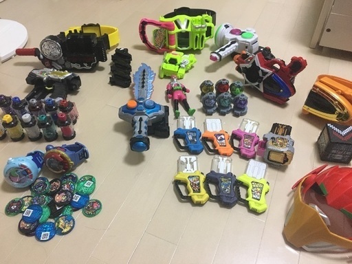 仮面ライダーエグゼイド、ビルド変身ベルト
