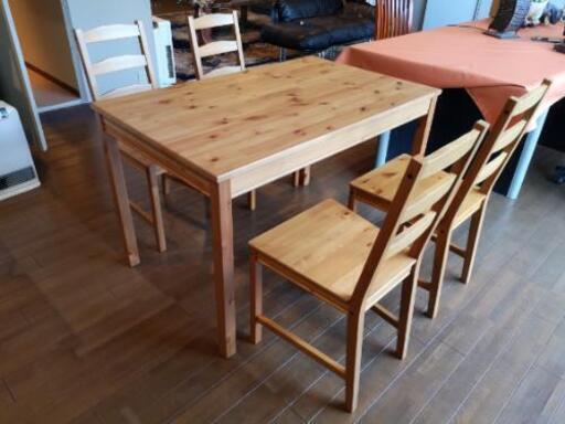 ダイニングテーブル 椅子4脚付 IKEA