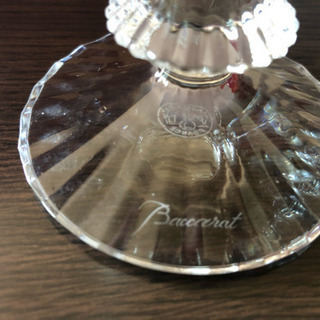 バカラの新品グラスです。