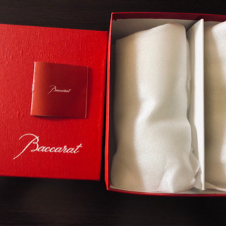 バカラの新品グラスです。