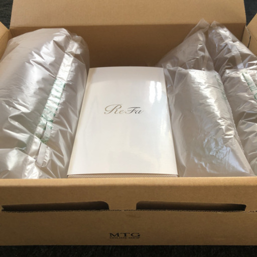 正規品 ほぼ未使用 リファエスカラットレイ ReFa 美顔ローラー