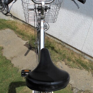 売り切れ通勤通学用Marukin RAINYロイヤル26インチLEDオートライト内装3段変速アルミフレームBAA