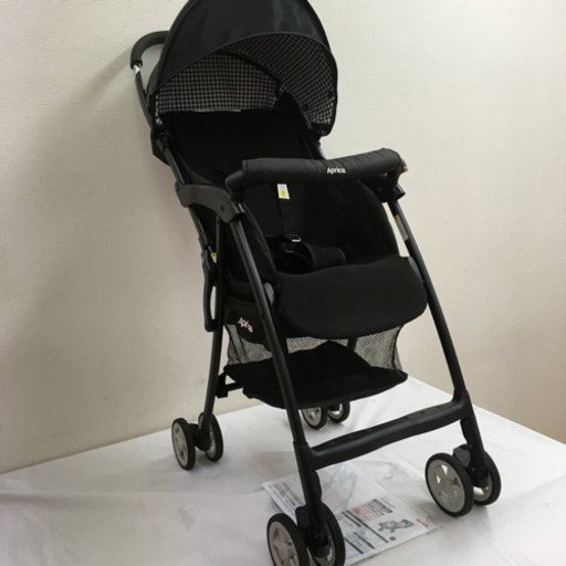 ベビーカー アップリカ マジカルエアーAD ギンガムブラック 品番92537