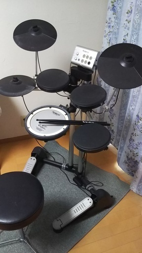 電子ドラム　ローランド　V Drums HD-1