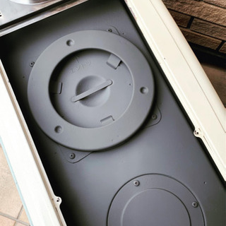 サンポット KSH-706KCG 煙突式ストーブ2009年製 床暖房なし