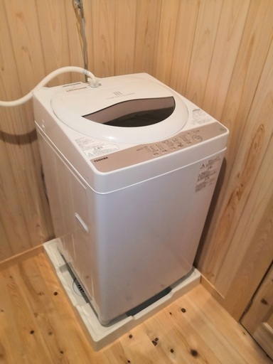 東芝　全自動洗濯機　AW-5G6　使用期間短い