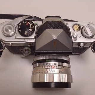 フィルム一眼レフカメラ  Petri FLEX V3