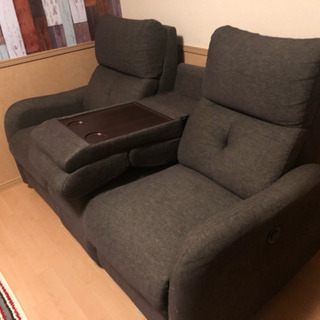 早い者勝ち！美品3人掛けリクライニングソファー🎵