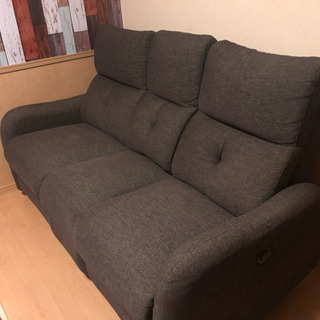 早い者勝ち！美品3人掛けリクライニングソファー🎵