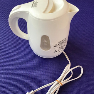 （取引完了）【ジャンク品】電気ケトル１Ｌ