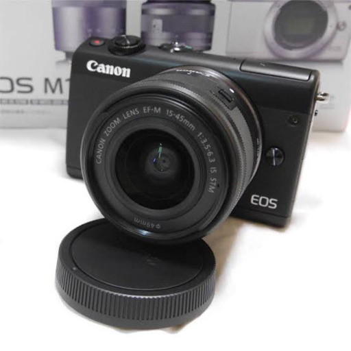 Canon EOS m100  ほぼ新品  配送可能  16日まで限定値下げ