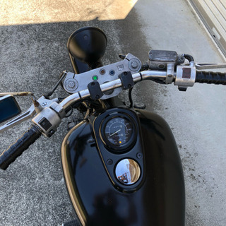 車検不要のアメリカン‼️ HONDA マグナ250  マッドブラック ローダウン