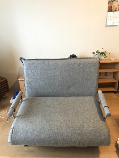 【値下げしました】ソファベッドです。