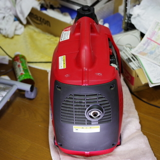 中古の発電機 ホンダ ウォーク インバーター EU9i 超低騒音型 最大