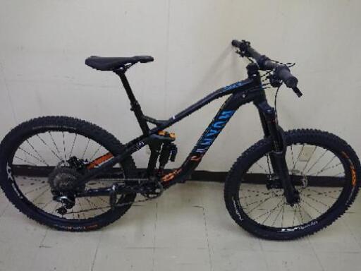 【値下げしました】【手渡し希望】【道内どこへでも配送します】CANYON STRIVE AL6.0 2018