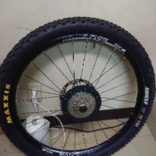 【値下げしました】【手渡し希望】【道内どこへでも配送します】CANYON STRIVE AL6.0 2018