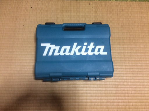 Makita マキタ 充電式ドライバドリル(DF331D)