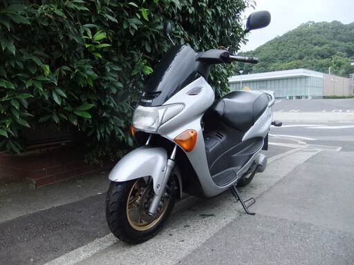スズキ　アヴェニス150 　実働中古車　オイル交換後渡し　バッテリーフル充電済み　書類有
