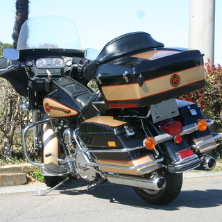 埼玉発621Harley-Davidson】ハーレーダビッドソン ８５周年記念モデル 製造管理番号８５/850番 超希少車両