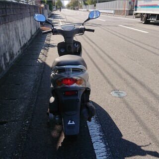 キムコ　カーロⅡ　100cc　4ｓｔ　走行少なめ  バッテリー新品！ キムコ カーロⅡ 100cc 4st 走行少なめ バッテリー新品！