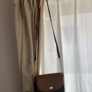 一回だけ使った、新しく可愛いMKのバッグ