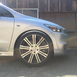 18インチ タイヤ ホイール AVANGRADE