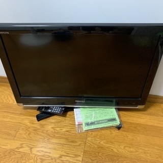 液晶カラーテレビ TOSHIBA 32c7000