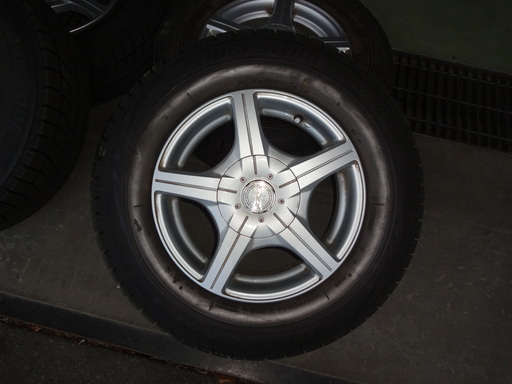 タイヤ、ホイール 185/70R14 BS BLIZZAK VRX 社外5穴マルチアルミ付き