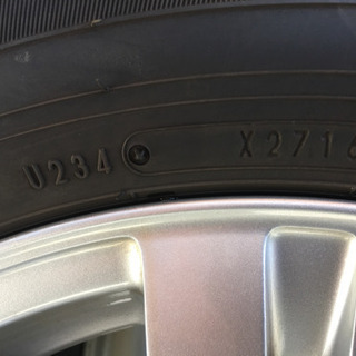 取り引き決定しました。ダンロップスタッドレス