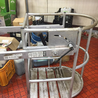 高所作業用ゴンドラ