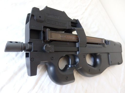 電動ガン】東京マルイ P90 TATICA SISTEM P-90 TR - 電動ガン