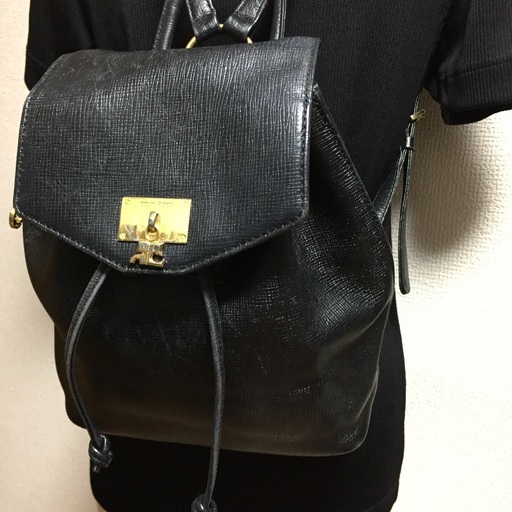 クレージュ 黒フェイクレザー ミニリュック Sips Tokyo 西大島の