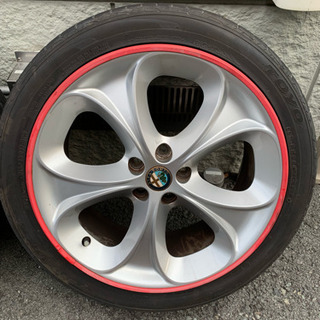 アルファロメオの純正タイヤ