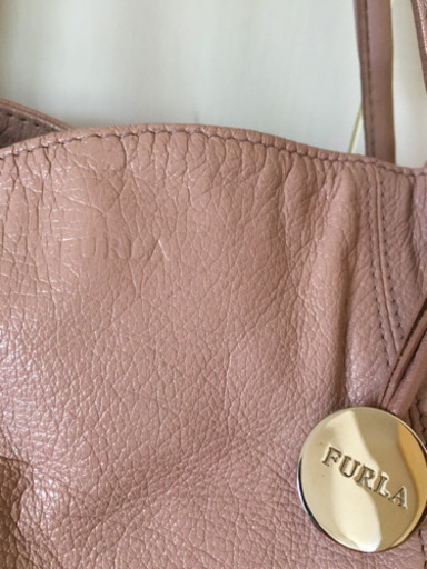 FURLAのバッグ