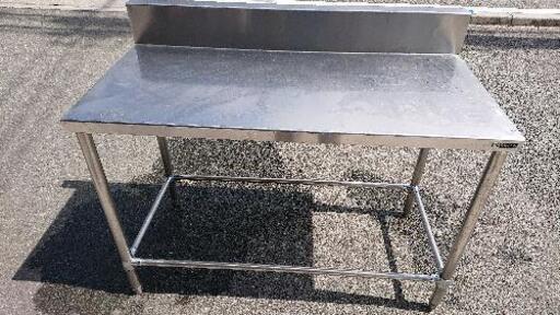中古品  厨房用作業台(Maruzen)お売りします。