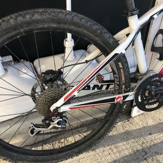 GIANT XTC2 2012 XS マウンテンバイク THOMSON Elite 現状品 パーツ交換箇所有 GIANT XTC2 2012 XS マウンテンバイク THOMSON Elite 現状品 パーツ