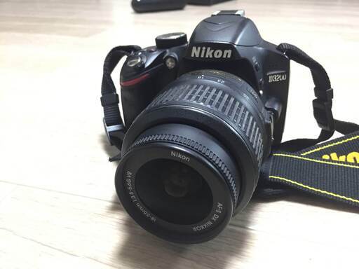 Nikon デジタル一眼レフカメラ D3200 レンズキット