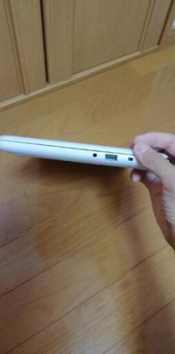 美品 綺麗なホワイト】 DELL 持ち運びに便利な小型PC 薄型 軽量 高速SSD