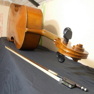 1973年 鈴木バイオリン チェロ No74 修復多い 杉藤弓 ハードケース 1973年 鈴木バイオリン チェロ No74 修復多い 杉藤弓 ハードケース