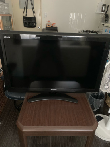 SHARP AQUOS 32インチ 液晶テレビ